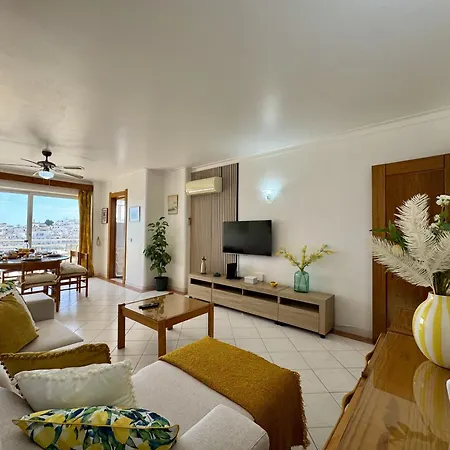 Apartament Amazing View 2 With Pool By Homing