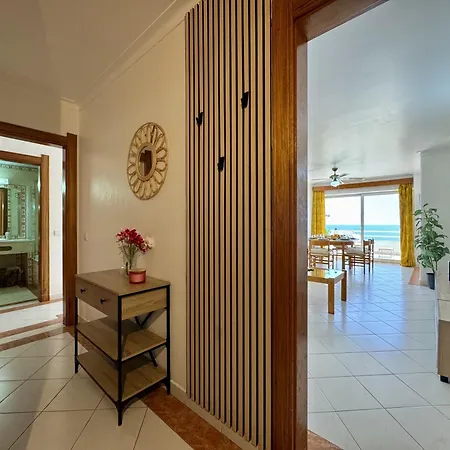Amazing View 2 With Pool By Homing Apartmán *