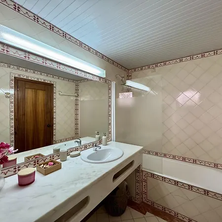 Apartament Amazing View 2 With Pool By Homing